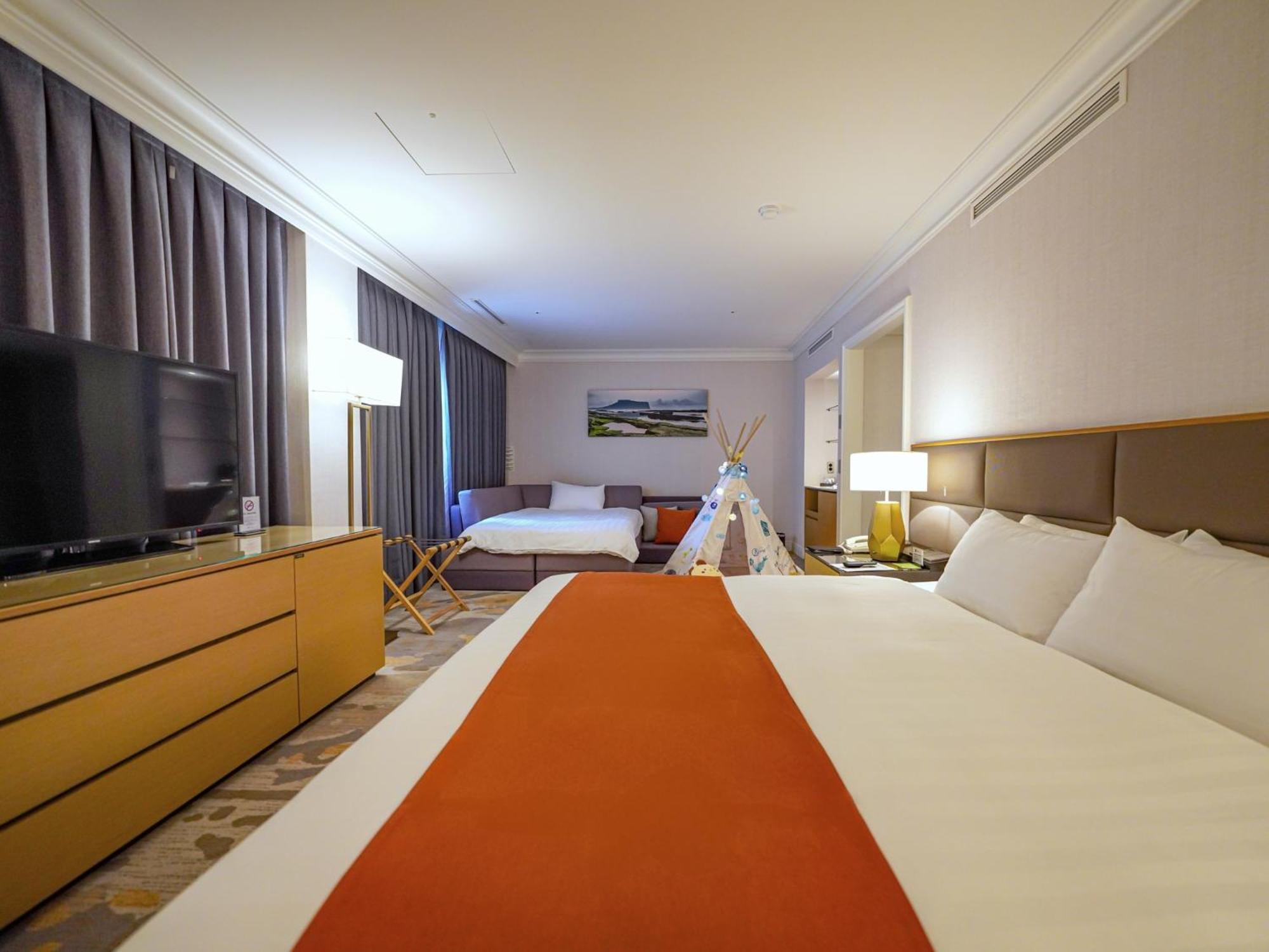 Jeju Sun Hotel & Casino Экстерьер фото